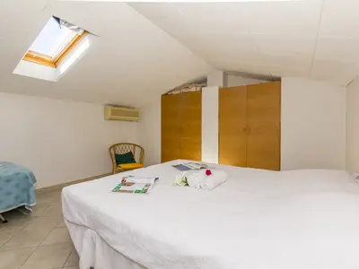 Zweites Schlafzimmer