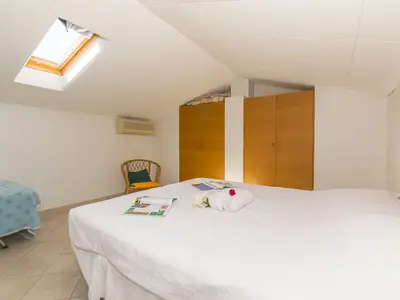 Zweites Schlafzimmer