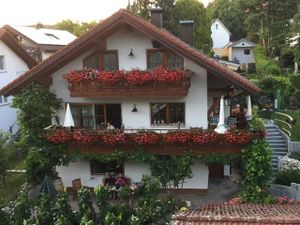 22500743-Appartement-2-Meersburg-300x225-0