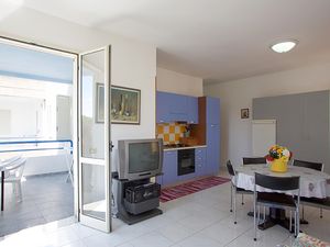 23917421-Appartement-6-Melendugno-300x225-3