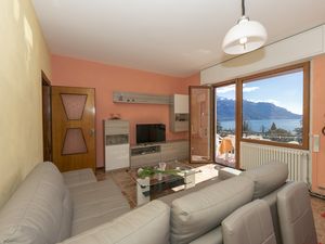 24039196-Appartement-5-Menaggio-300x225-4