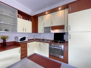 24039218-Appartement-4-Menaggio-300x225-4