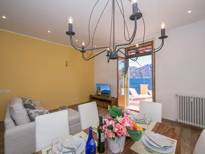 Wohn- und Esszimmer