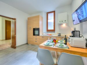 23707938-Appartement-3-Mendrisio-300x225-4