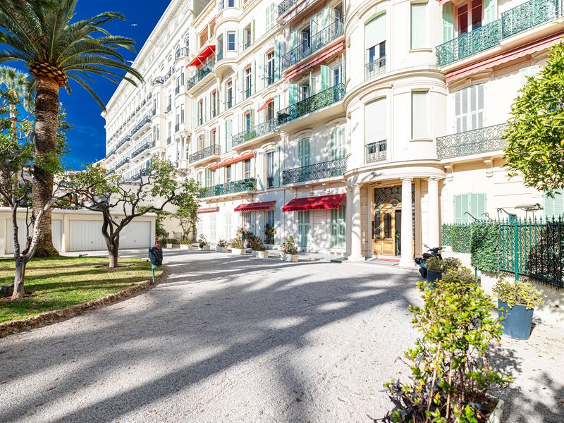 23978163-Appartement-5-Menton-800x600-0