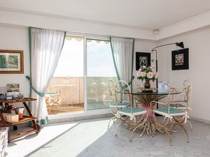 23993569-Appartement-4-Menton-300x225-4