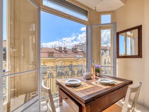 24023262-Appartement-2-Menton-300x225-4