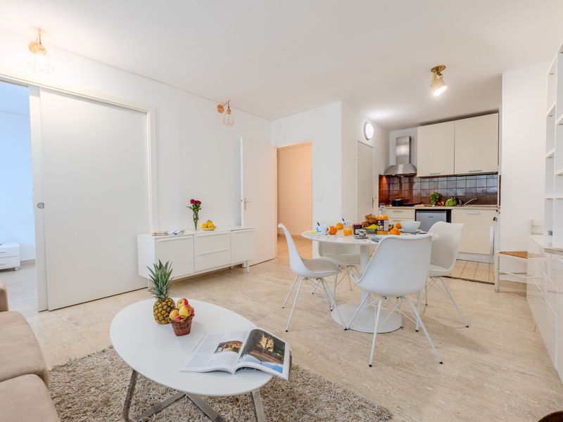 24045658-Appartement-4-Menton-800x600-2