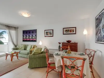 Wohn- und Esszimmer