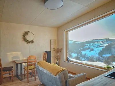 Elsbeer Chalet im Schnee