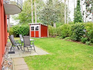 22169477-Appartement-5-Middelhagen-300x225-4