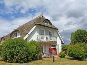 18777312-Appartement-6-Middelhagen-300x225-1