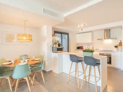 Küche und Essbereich