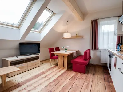 2er Appartement - Wohn-/Esszimmer