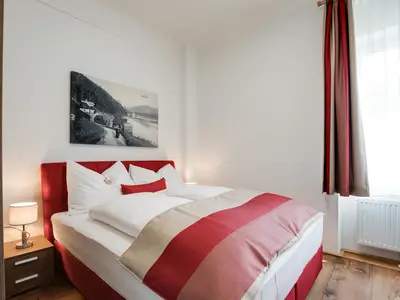 2er Appartement - Schlafzimmer