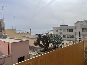 23706637-Appartement-8-Monopoli-300x225-1