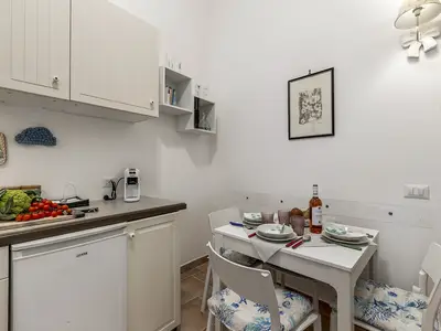 Küche und Essbereich