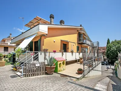 Gebäude