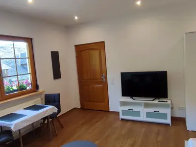 Photo, INSIDE, OUTSIDE