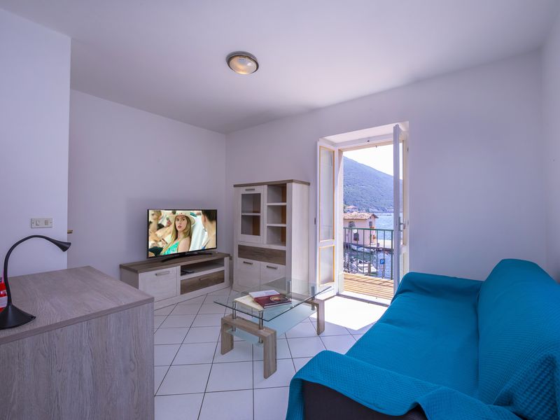 23706976-Appartement-5-Nago-Torbole-800x600-2