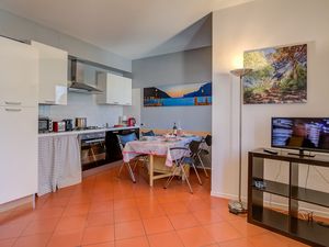 23980926-Appartement-4-Nago-Torbole-300x225-1