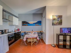 23980926-Appartement-4-Nago-Torbole-300x225-4