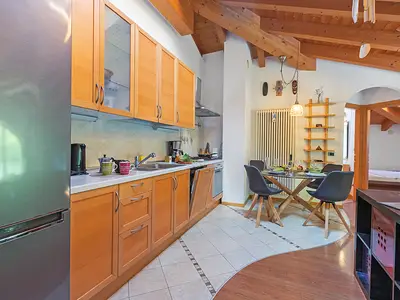 Küche und Essbereich