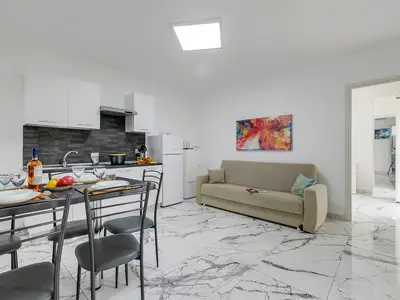 Küche und Essbereich