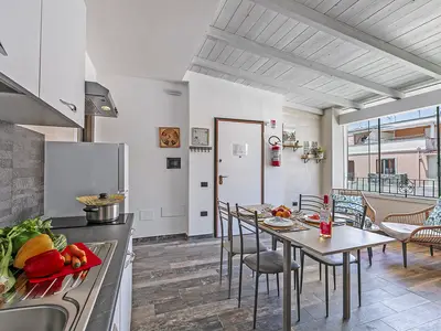 Küche und Essbereich