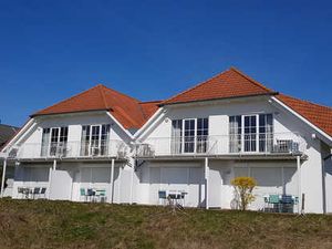 22405269-Appartement-2-Neddesitz auf Rügen-300x225-0