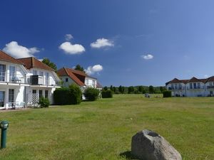 24025401-Appartement-5-Neddesitz auf Rügen-300x225-2