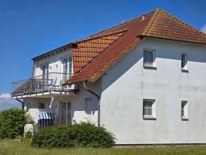 24025402-Appartement-5-Neddesitz auf Rügen-300x225-5