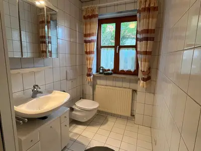 Badezimmer (2)