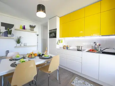 Küche und Essbereich