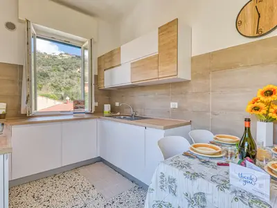 Küche und Essbereich