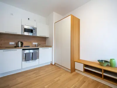 Apartment 6