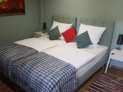 Schlafzimmer 2
