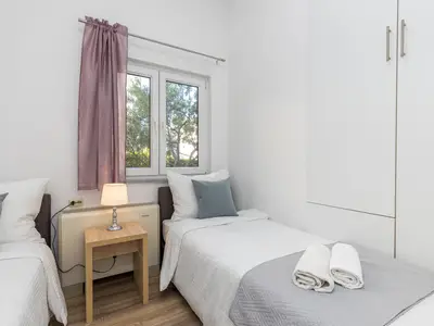 Zweibettzimmer