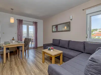 Wohn- und Esszimmer
