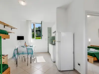 Küche und Essbereich