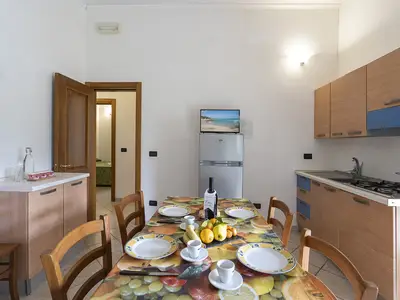 Küche und Essbereich