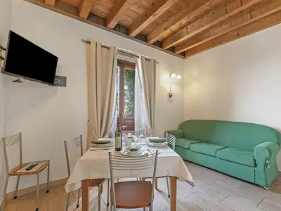 Küche und Essbereich