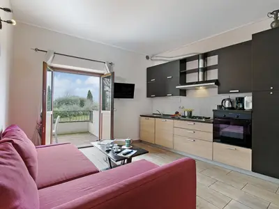 Küche und Essbereich