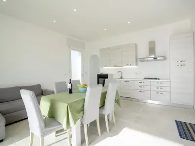 Küche und Essbereich