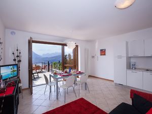 24039050-Appartement-4-Perledo-300x225-5