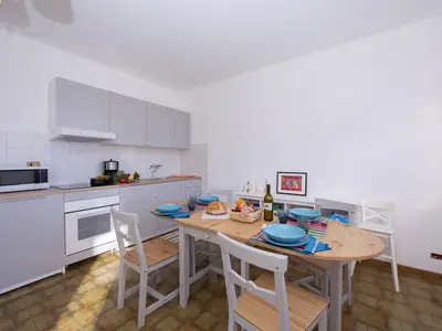 Küche und Essbereich