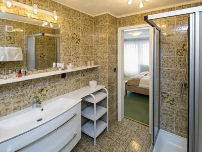 Appartement 2 - Badezimmer