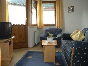 23520598-Appartement-6-Pfunds-300x225-4