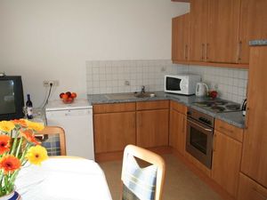 19436181-Appartement-6-Pfunds-300x225-4