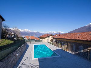 24039217-Appartement-4-Pianello Del Lario-300x225-0